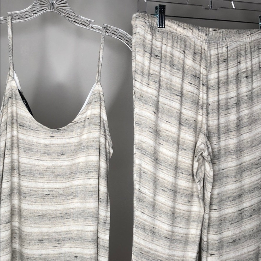 #4 OATMEAL TOP & PANTS SET - Picture 13 of 14